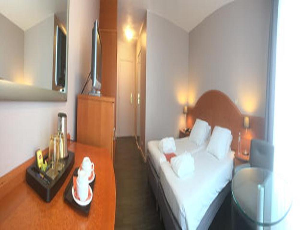 Acces Hotel أوستيند المظهر الخارجي الصورة