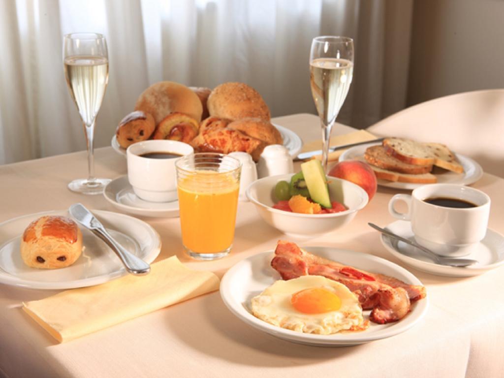 Acces Hotel أوستيند المظهر الخارجي الصورة
